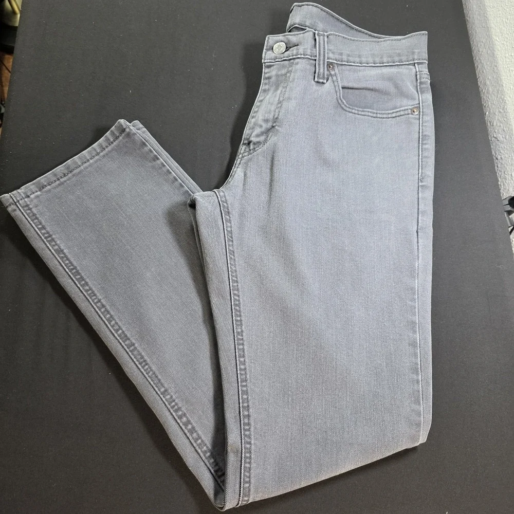 Levi's Men's 541 Athletic‎ Fit Jeans Grey Asphalt Size 30x32